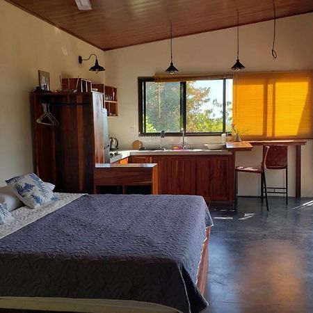 Cabina Brisa Escondida - Walking Distance From River Savegre Extérieur photo
