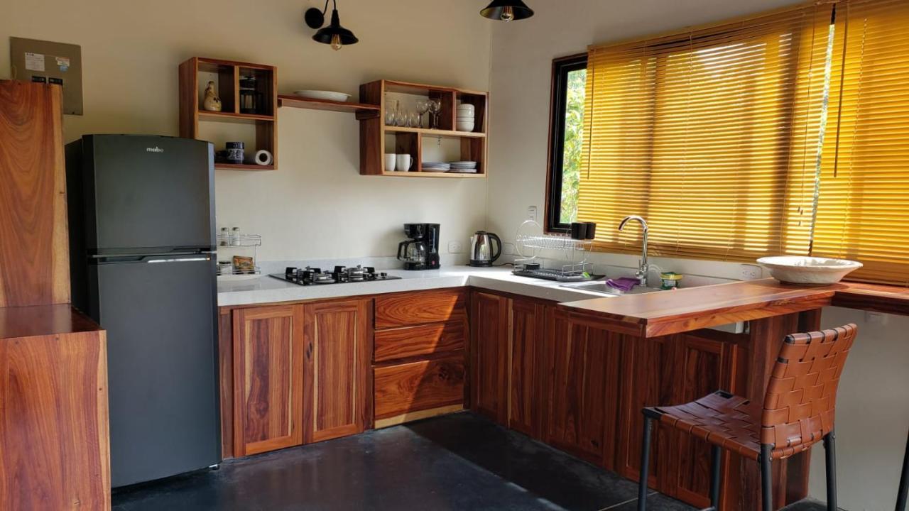 Cabina Brisa Escondida - Walking Distance From River Savegre Extérieur photo